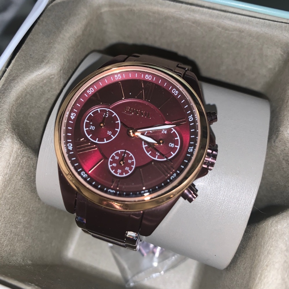 MAROON FOSSIL WATCH